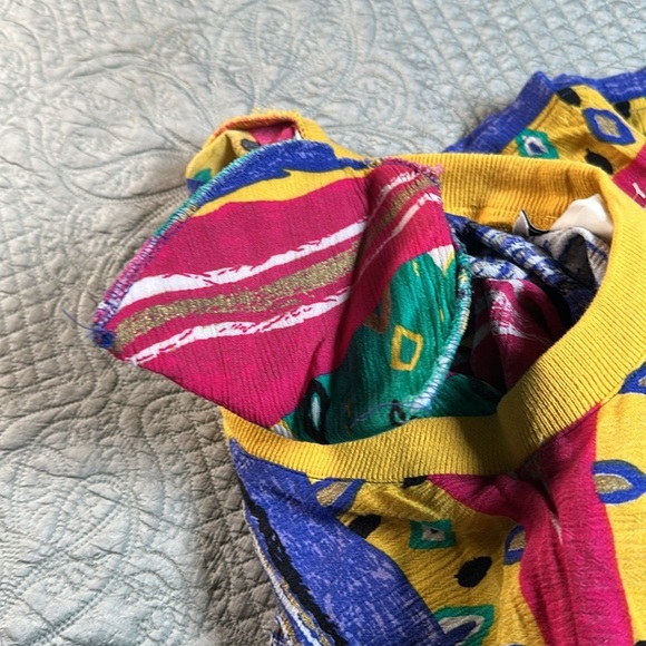 Chic Yellow and Pink Suit Jacket for a Stylish Look  Vintage 80” - Picture 5 of 8